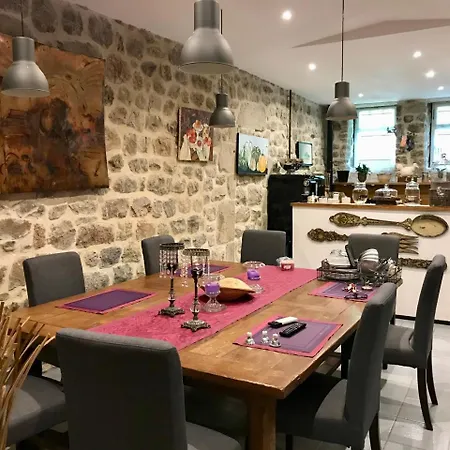 Le Moulinage Chabriol Maison d'hôtes *