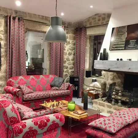 Maison d'hôtes Le Moulinage Chabriol *