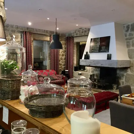 Le Moulinage Chabriol Maison d'hôtes *