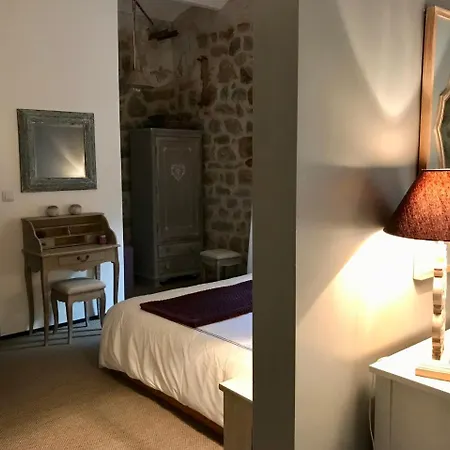 Maison d'hôtes Le Moulinage Chabriol *